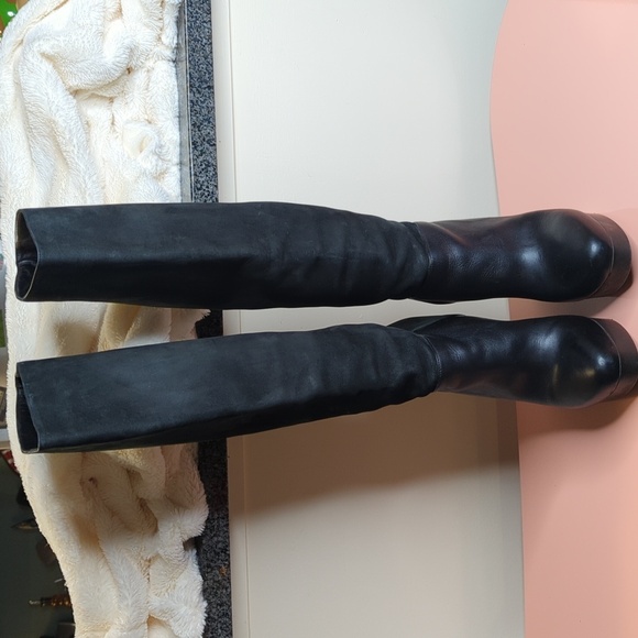 Vince Suede Nubuck Wedge Knee High Mob Wife Boots Made in Italy Black 9 US 40 EU - Picture 13 of 16